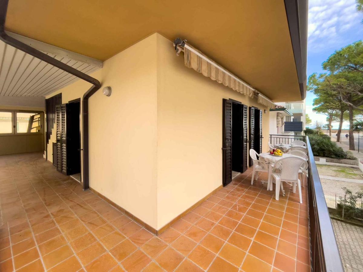 Apartments In Lignano Sabbiadoro 39726 Exterior photo